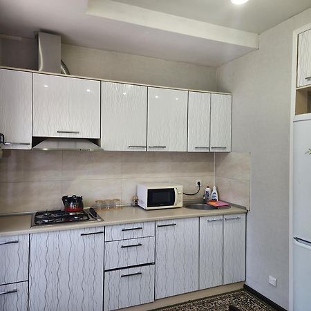 Apartments Paritet Biskek Kültér fotó
