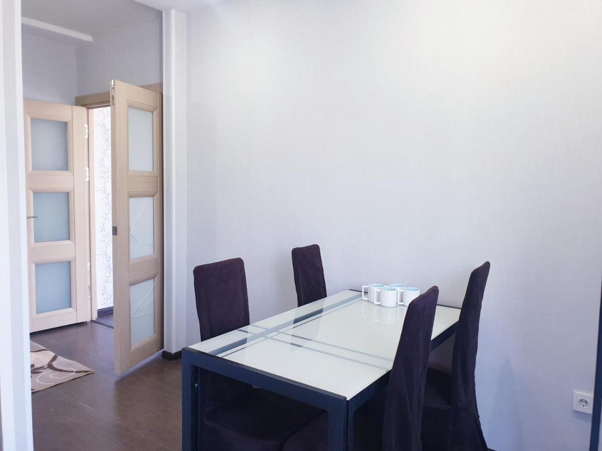 Apartments Paritet Biskek Kültér fotó