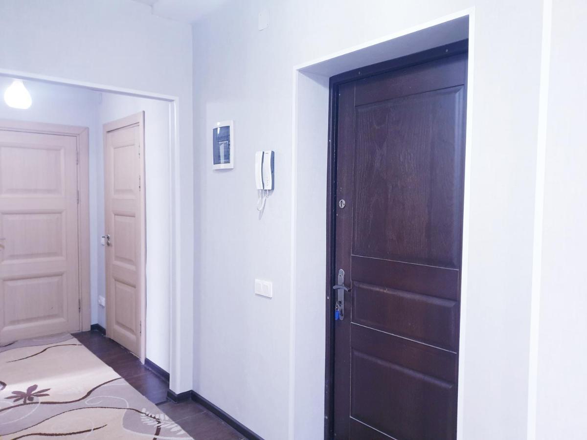 Apartments Paritet Biskek Kültér fotó